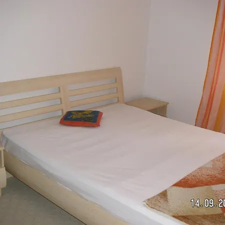 Emona Pensjonat 2*