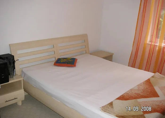 Emona Maison d'hôtes 2*