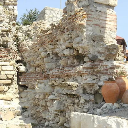 Emona Nesebar